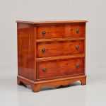 1054 6387 CHEST OF DRAWERS